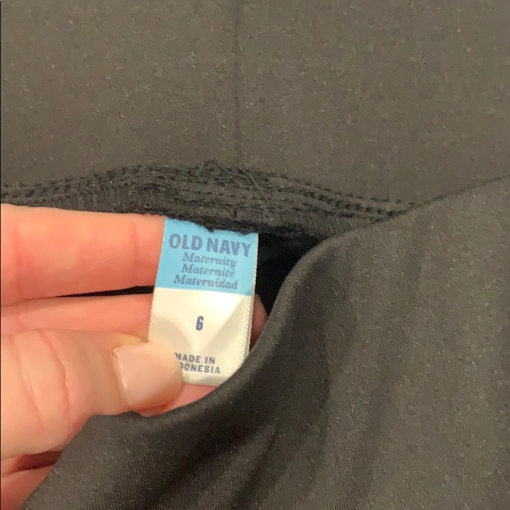 Maternity pants - Picture 2 of 4